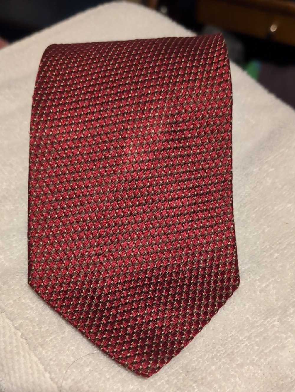 Ermenegildo Zegna Burgundy Micro-Pattern Silk Tie